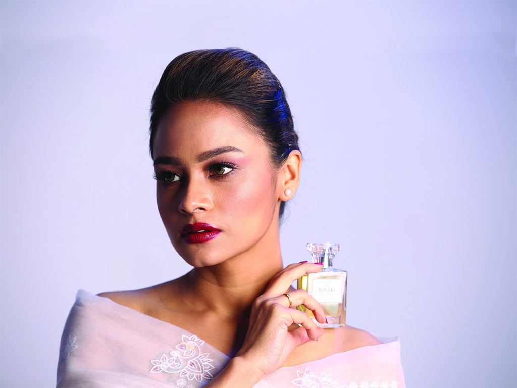 DISCOVER YOUR SIGNATURE SCENT